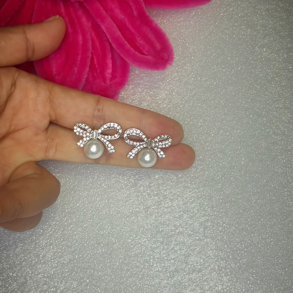Cubic Zirconia Alloy Stud Earring