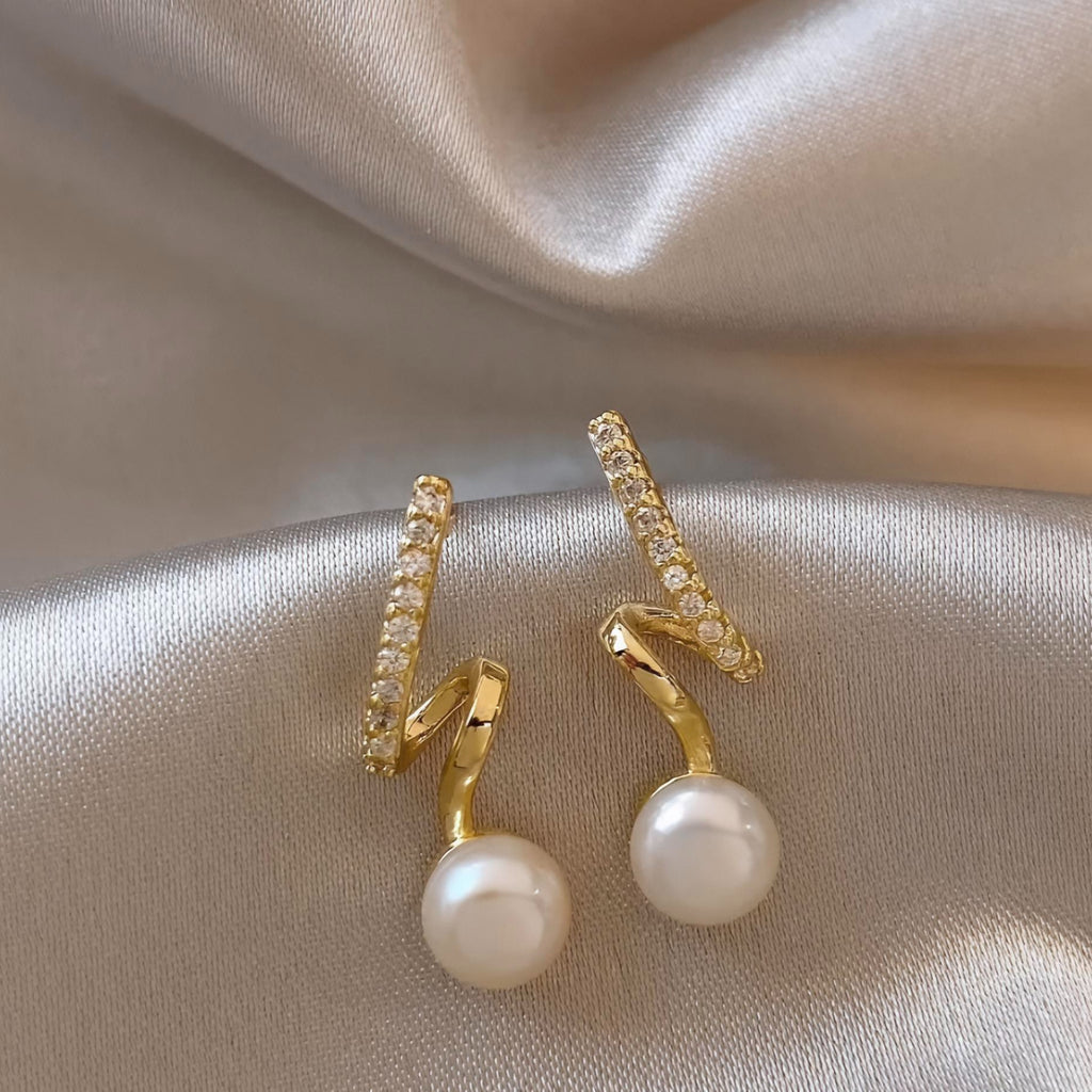 Elegant Golden Spiral Pearl Dangle Earrings