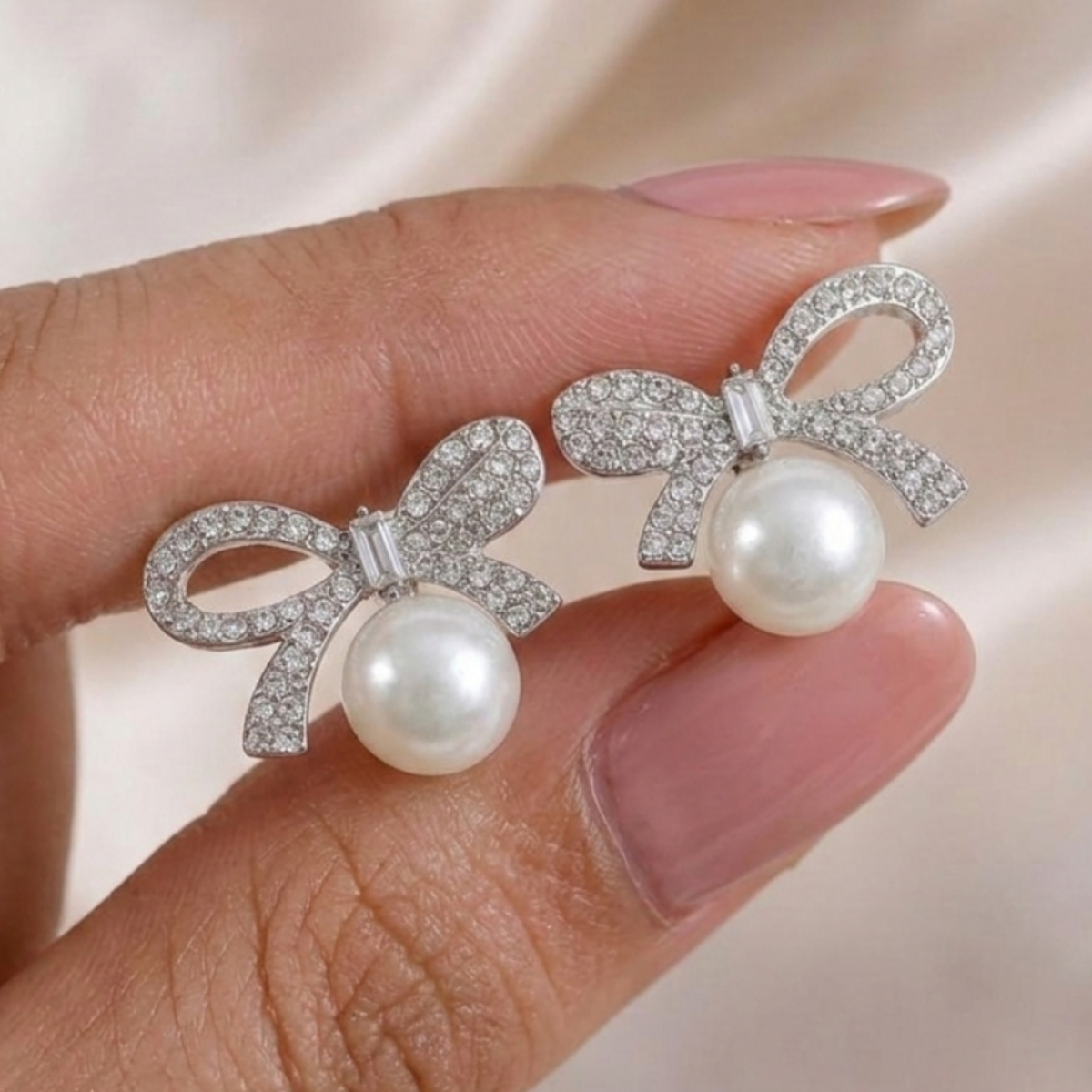 Cubic Zirconia Alloy Stud Earring