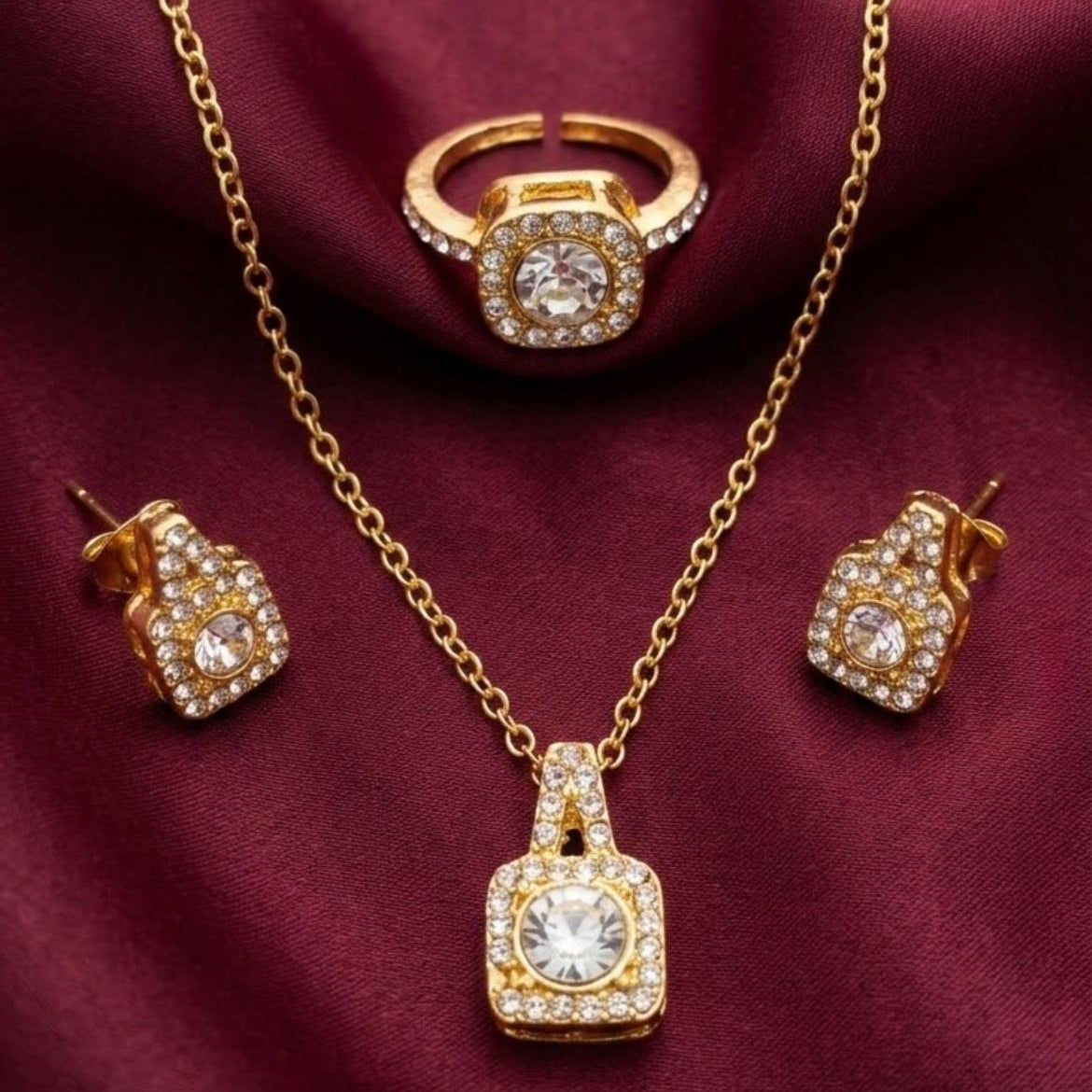 Rhinestone Imitation/Artificial Jewellery 4Pcs
