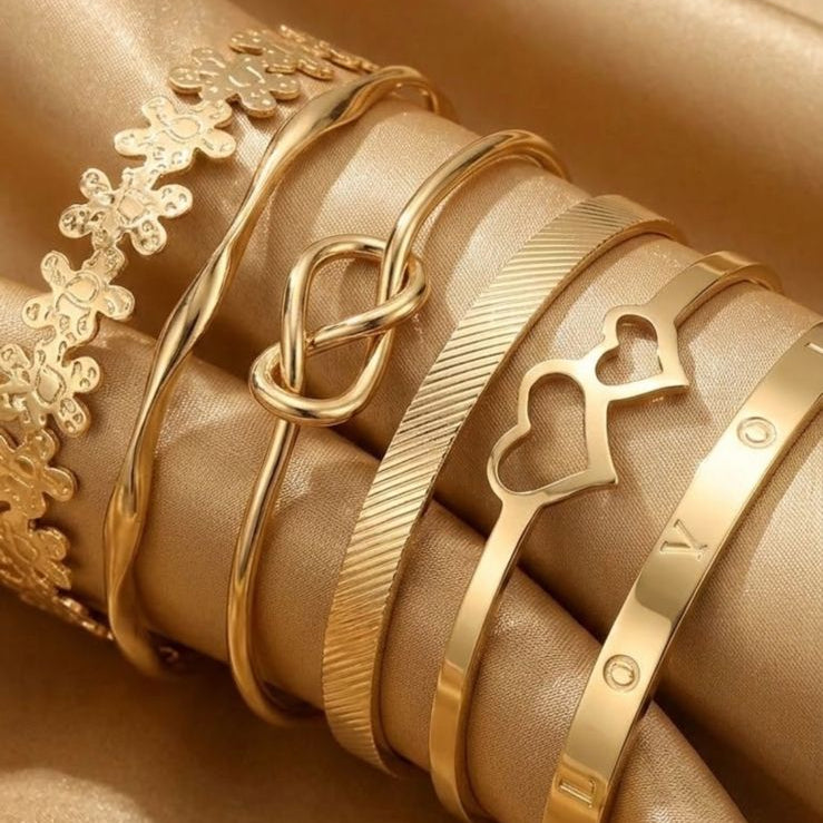 Elegant Bracelet Set