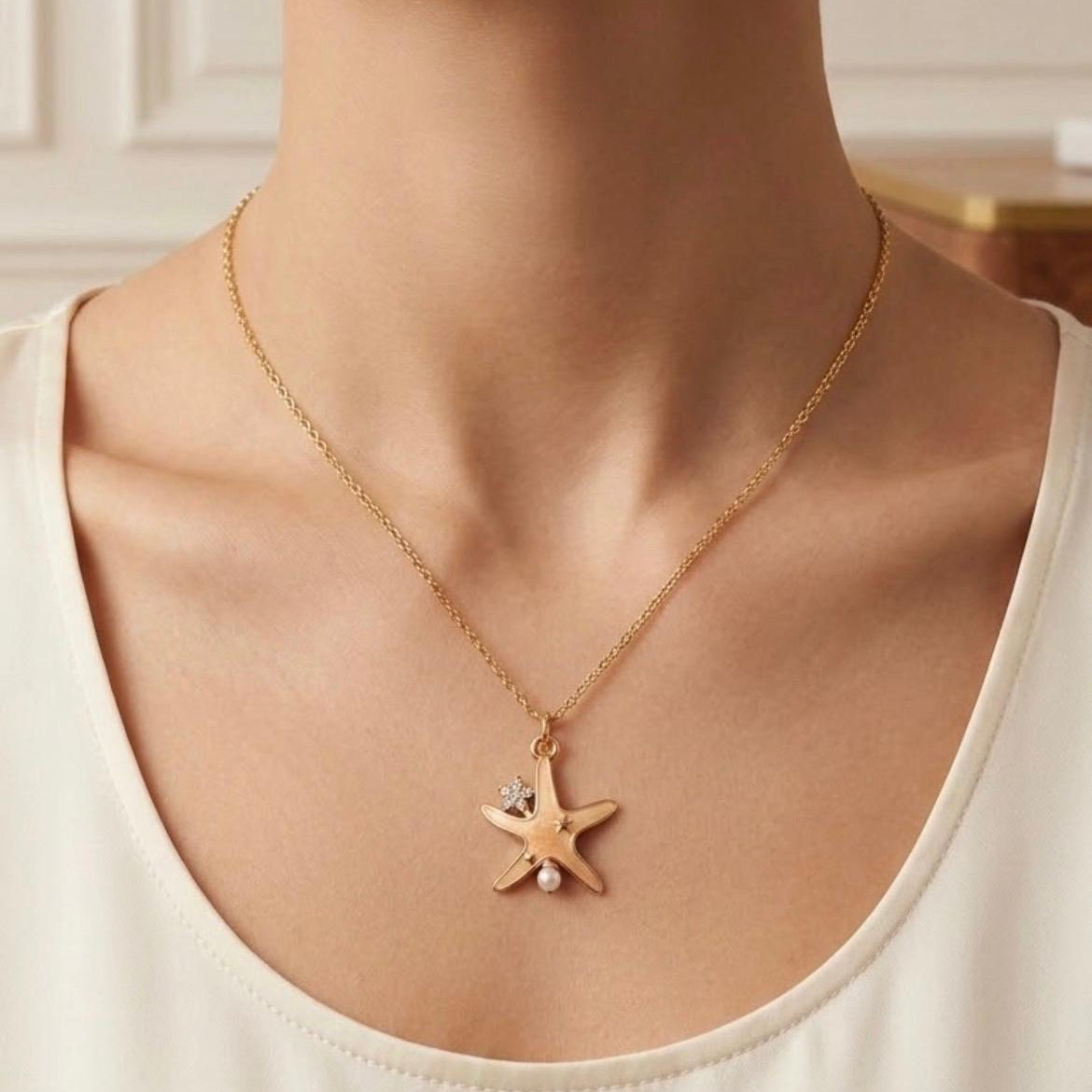 Elegant Pendant Necklace